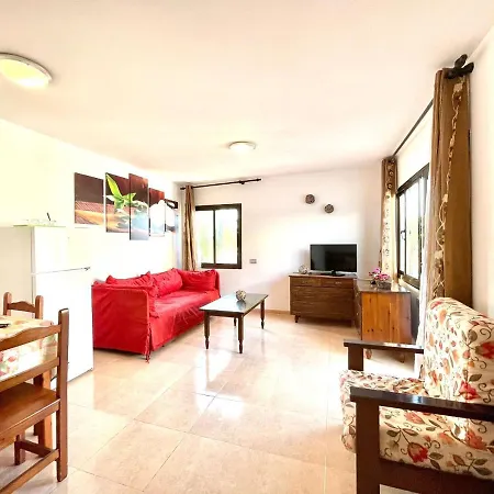 Apartamento Con Wifi, Vista Piscina, Cerca Playa, Corralejo *